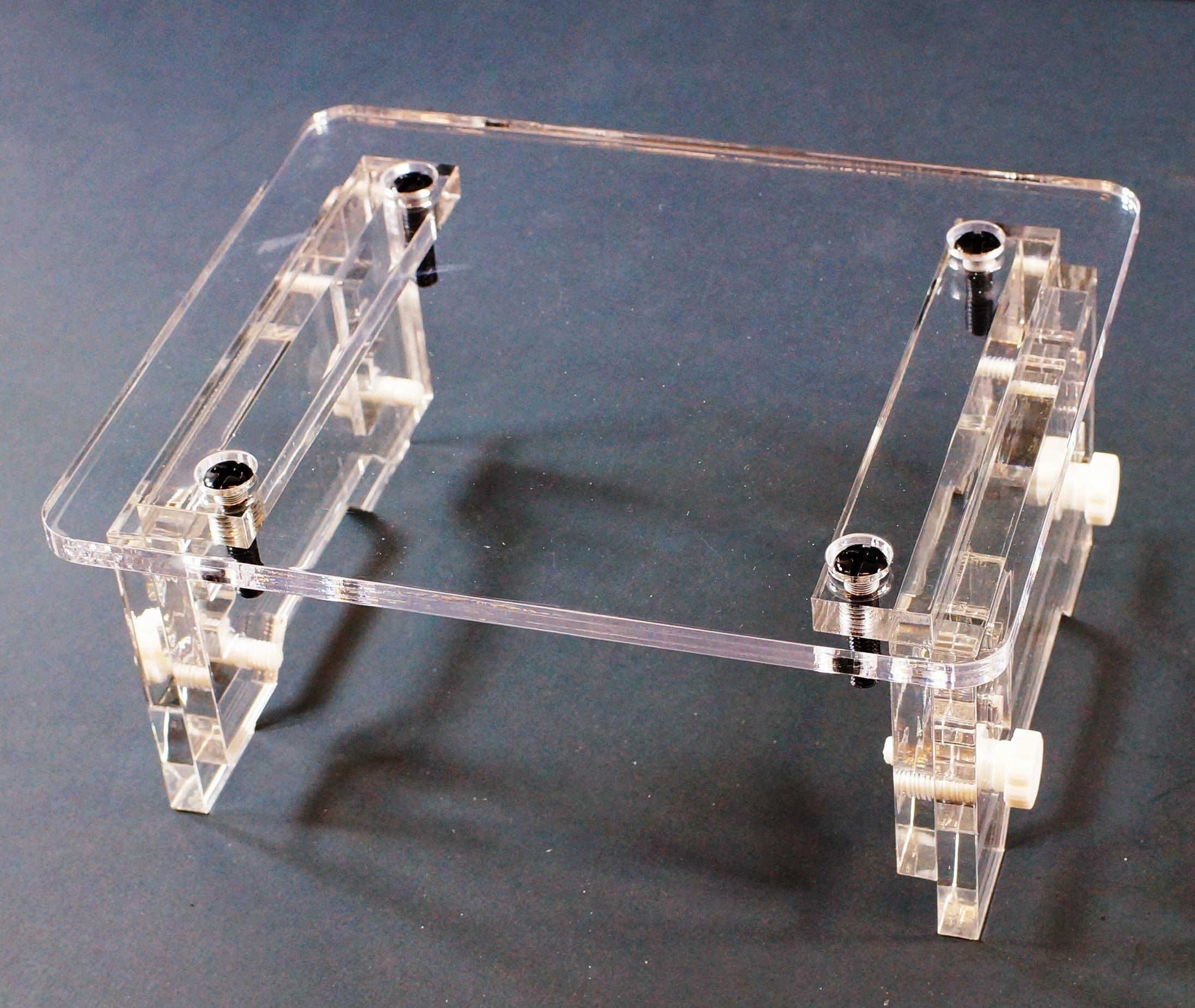 SSA: Skimmer Stand Large